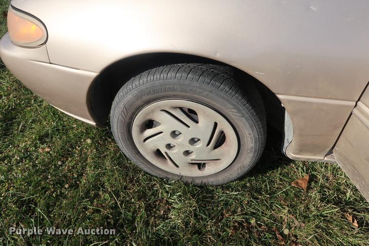 image for item AX9037 1999 Ford Escort