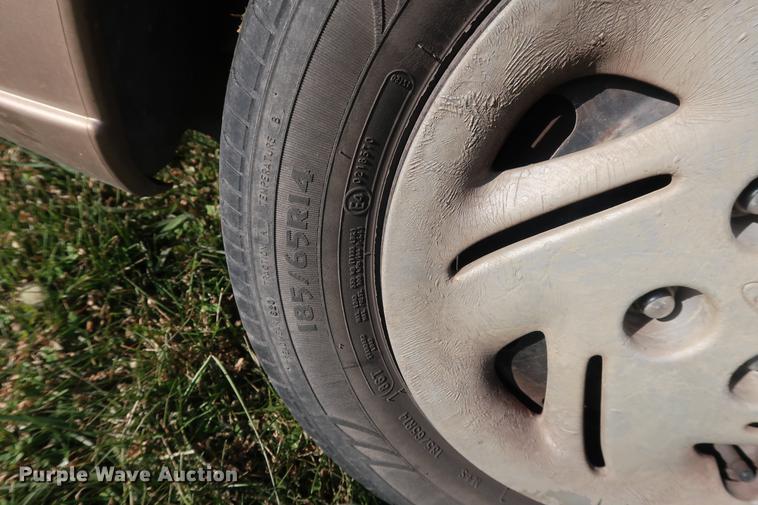 image for item AX9037 1999 Ford Escort