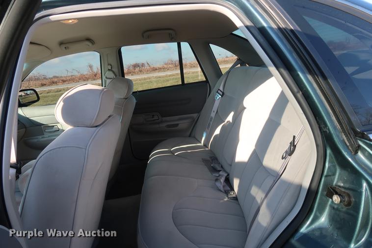 image for item AX9038 1996 Ford Crown Victoria