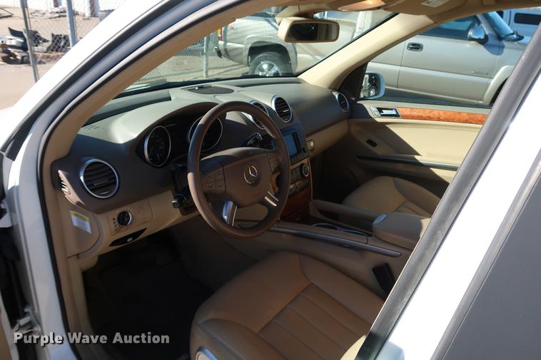 image for item DA8571 2007 Mercedes Benz ML350 SUV