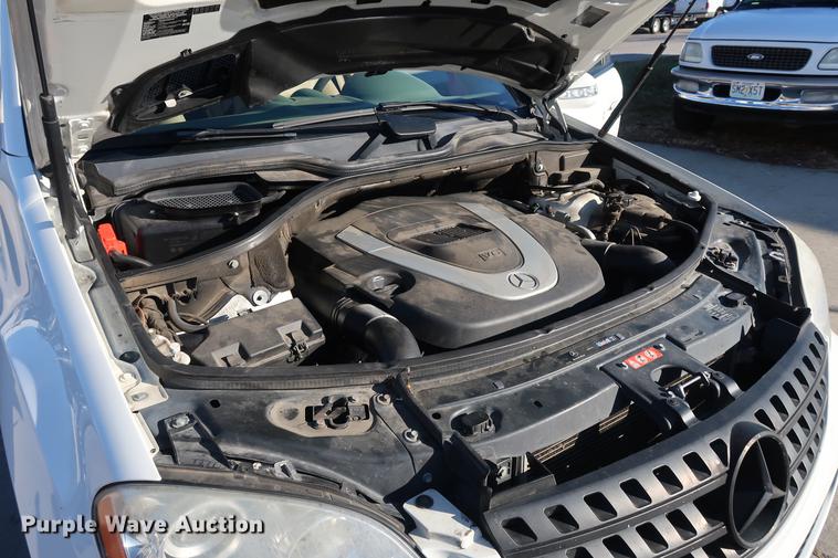 image for item DA8571 2007 Mercedes Benz ML350 SUV