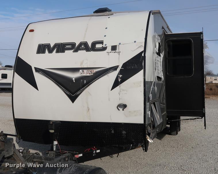 image for item DA8583 2017 Keystone Impact 312 toy hauler camper