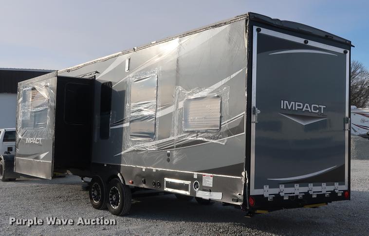 image for item DA8583 2017 Keystone Impact 312 toy hauler camper