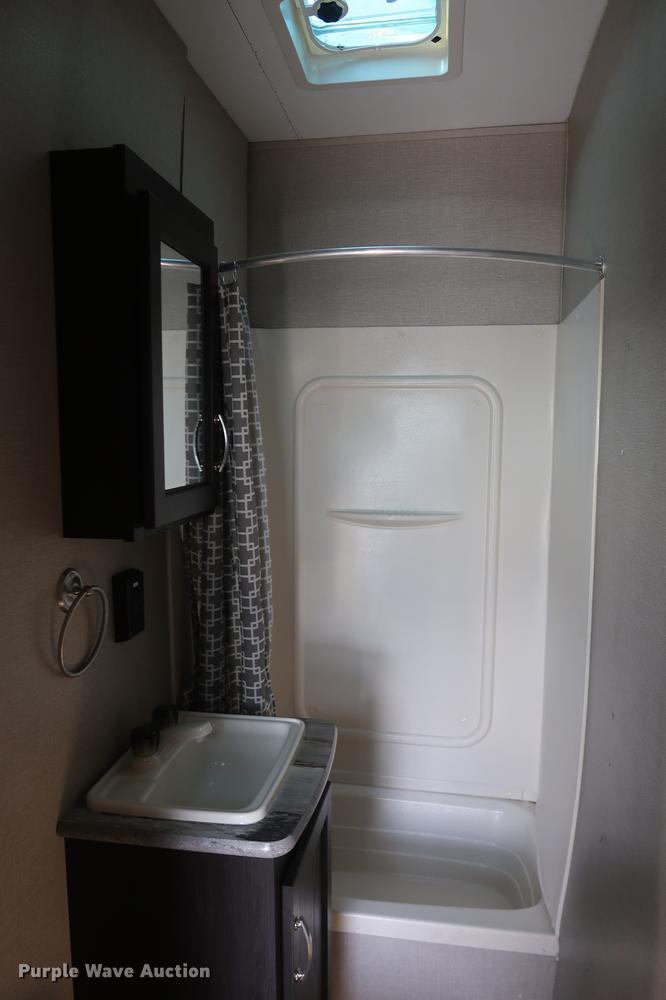 image for item DA8583 2017 Keystone Impact 312 toy hauler camper