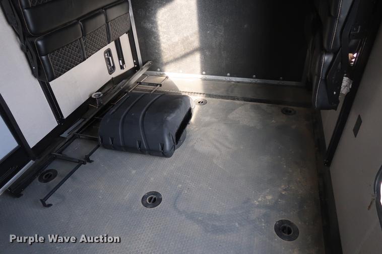 image for item DA8583 2017 Keystone Impact 312 toy hauler camper