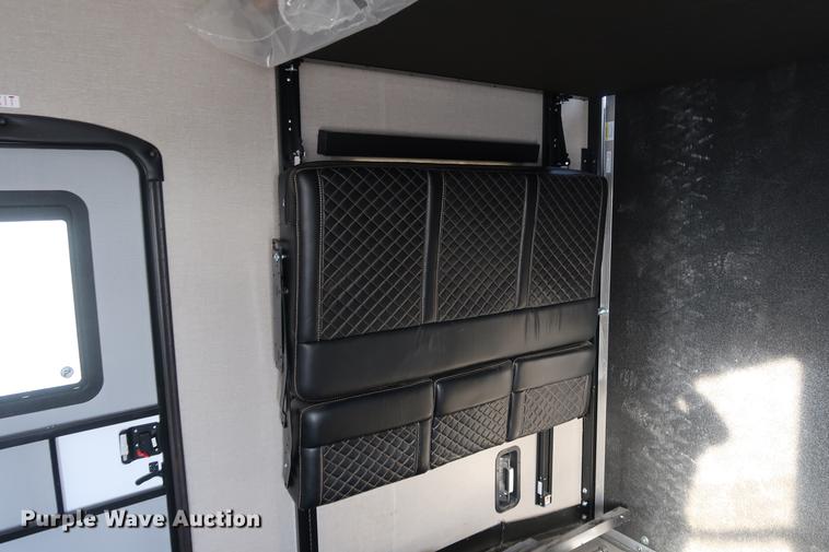 image for item DA8583 2017 Keystone Impact 312 toy hauler camper