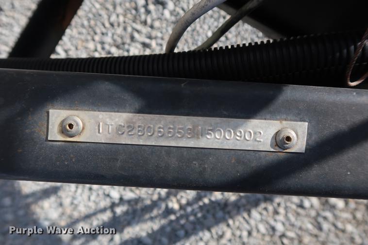 image for item DA8584 2003 Coachmen camper