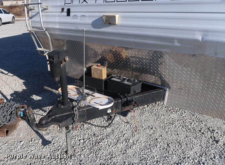 image for item DA8585 2009 Phoenix toy hauler camper