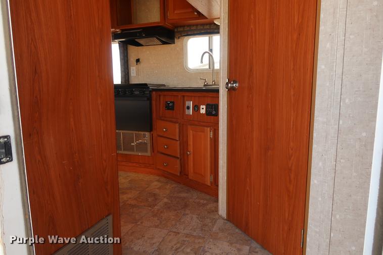 image for item DA8585 2009 Phoenix toy hauler camper