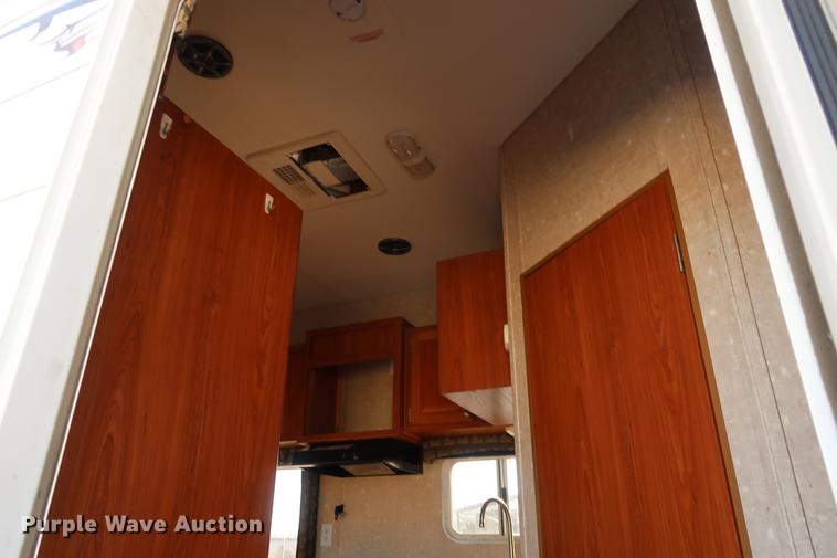 image for item DA8585 2009 Phoenix toy hauler camper