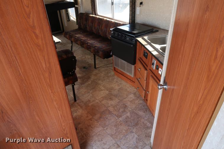 image for item DA8585 2009 Phoenix toy hauler camper