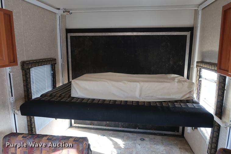 image for item DA8585 2009 Phoenix toy hauler camper