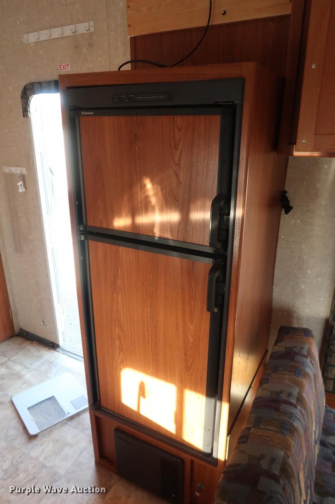 image for item DA8585 2009 Phoenix toy hauler camper