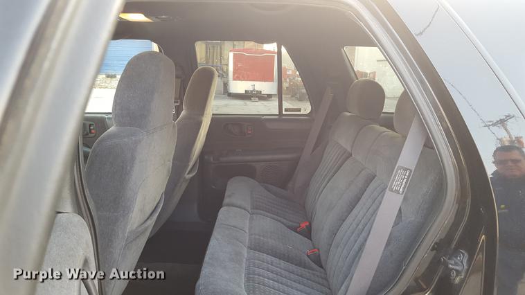 image for item DA8637 2000 Chevrolet Blazer