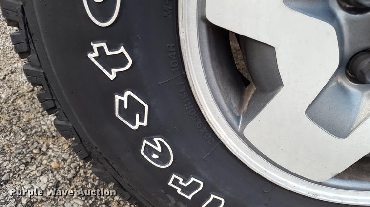 image for item DA8638 2001 Chevrolet S10 pickup truck