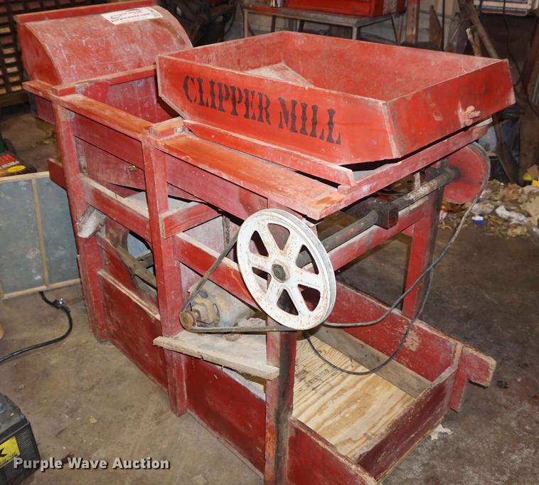 image for item DB0317 Clipper seed cleaner