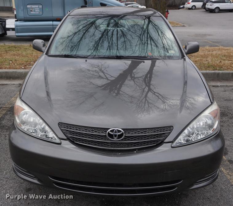 image for item DB0330 2004 Toyota Camry LE