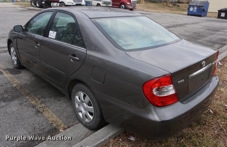 image for item DB0330 2004 Toyota Camry LE