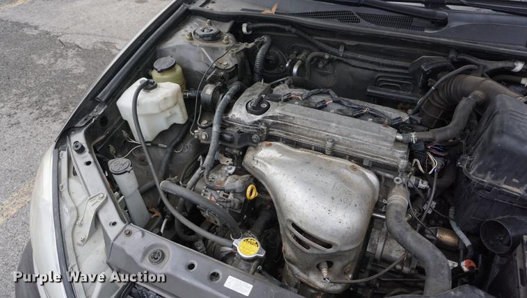 image for item DB0330 2004 Toyota Camry LE