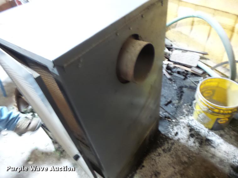 image for item DB9833 Eliminator 120 waste oil heater
