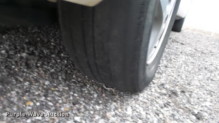 image for item DC0507 1998 Toyota Avalon XL