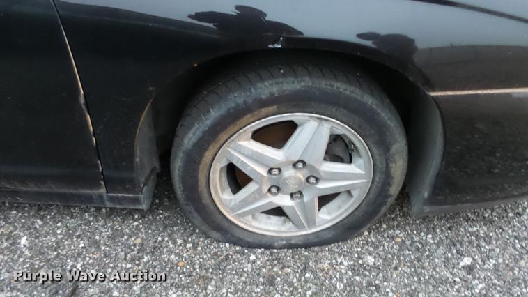 image for item DC0509 2005 Chevrolet Monte Carlo LT