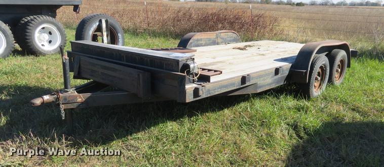 image for item DC0760 1999 L&M flatbed trailer