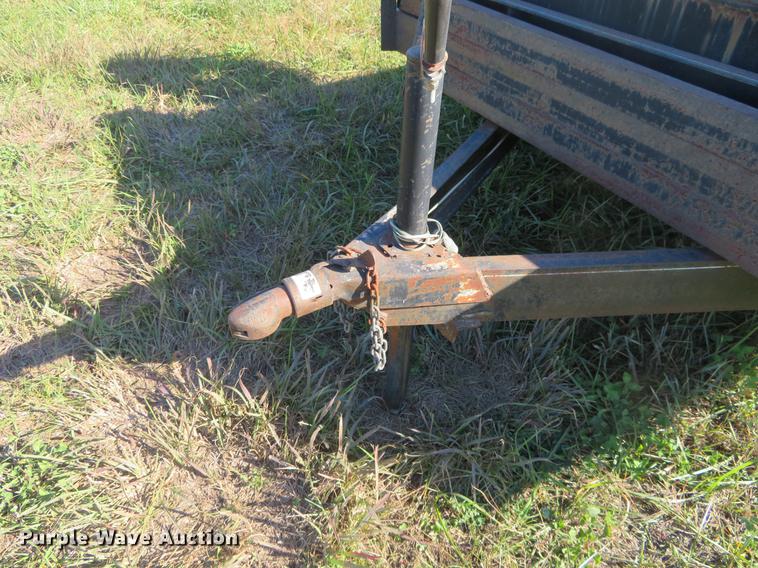 image for item DC0760 1999 L&M flatbed trailer