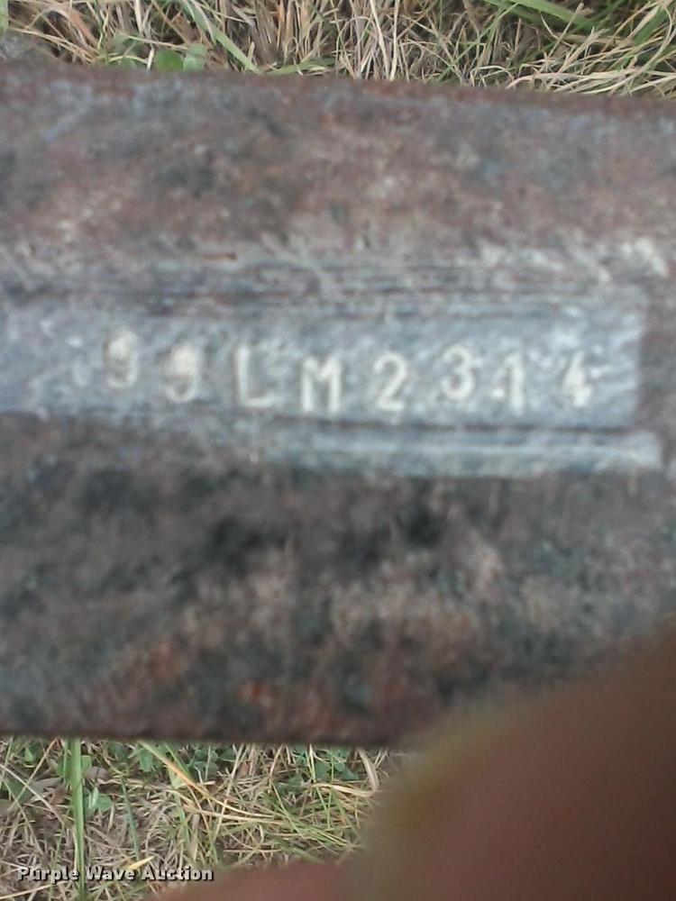 image for item DC0760 1999 L&M flatbed trailer