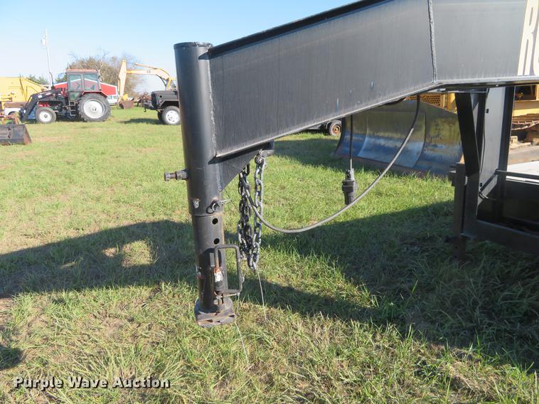 image for item DC0762 2007 Road Boss equipment trailer