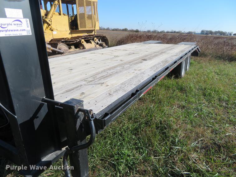 image for item DC0762 2007 Road Boss equipment trailer