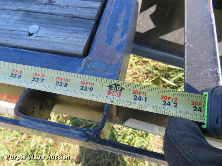 image for item DC0762 2007 Road Boss equipment trailer