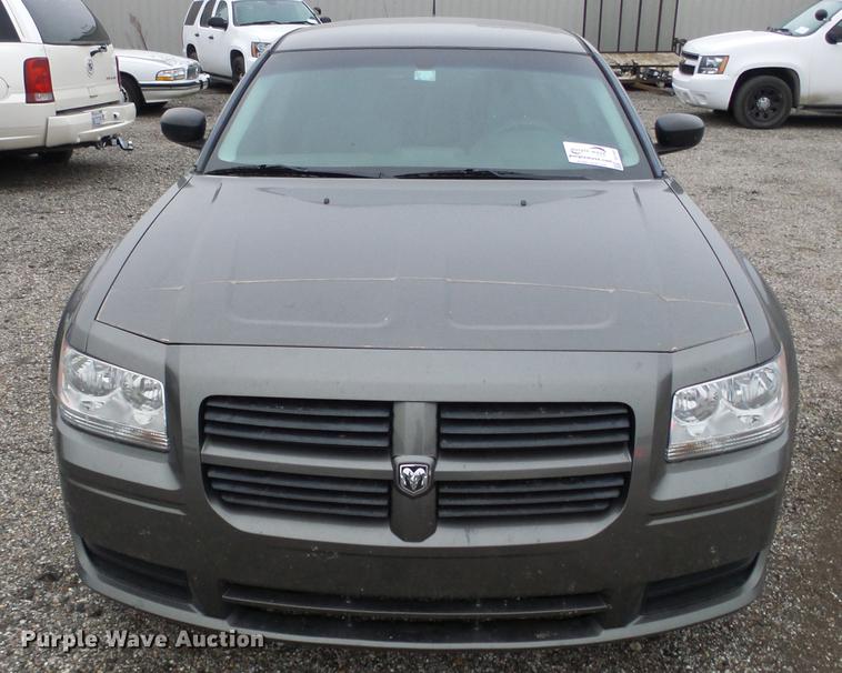 image for item DC1841 2008 Dodge Magnum