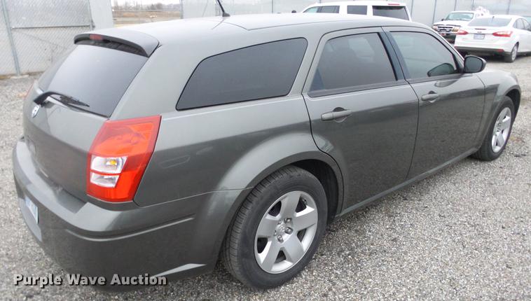 image for item DC1841 2008 Dodge Magnum