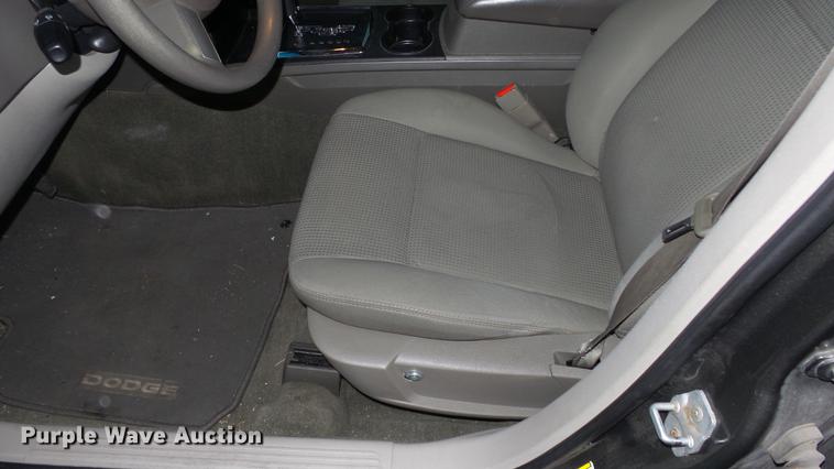 image for item DC1841 2008 Dodge Magnum