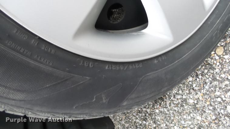 image for item DC1841 2008 Dodge Magnum