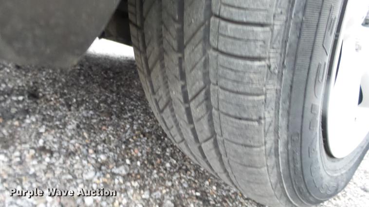 image for item DC1841 2008 Dodge Magnum