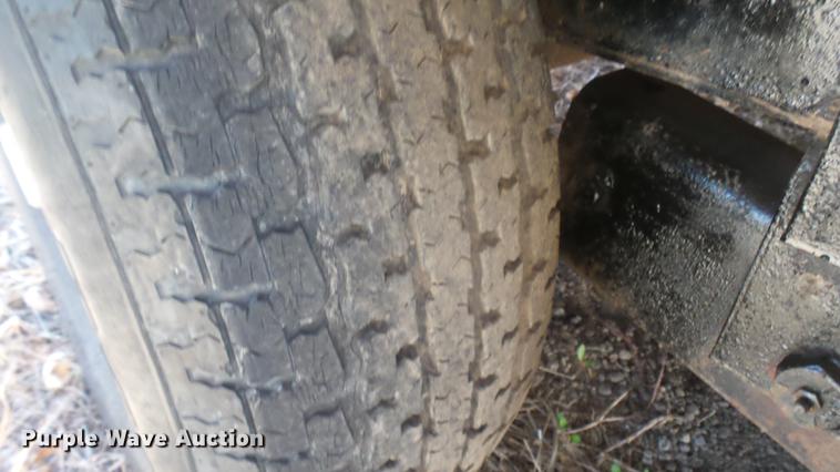 image for item DC1939 1995 Belshe equipment trailer