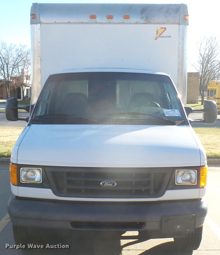 image for item DC1941 2006 Ford Econoline E450 box truck