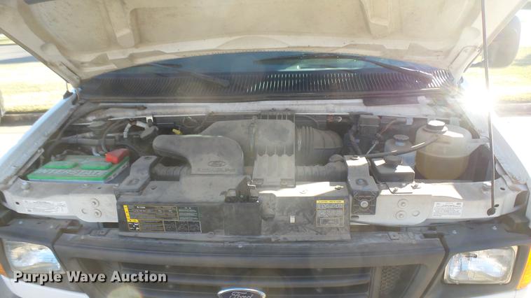 image for item DC1941 2006 Ford Econoline E450 box truck