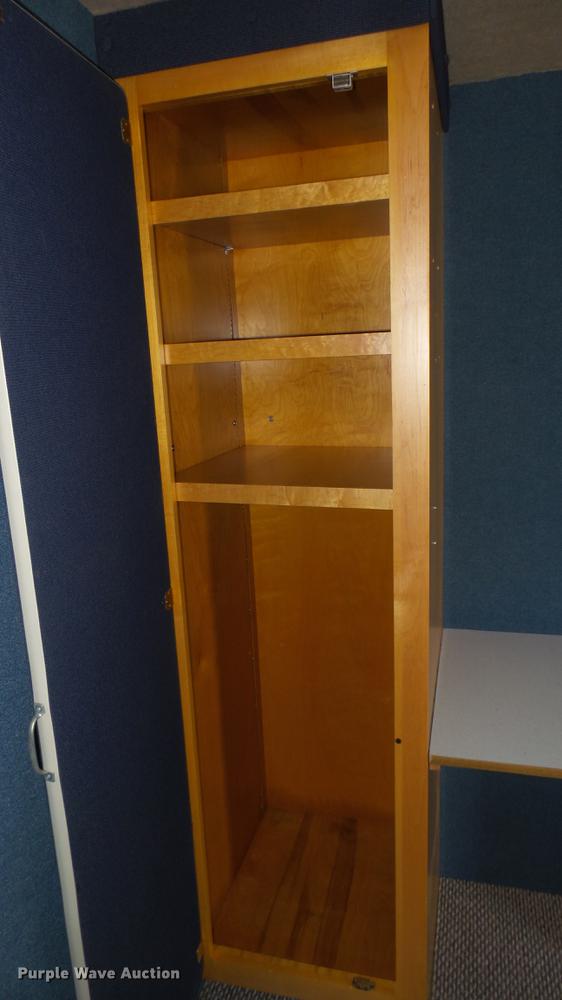 image for item DC1941 2006 Ford Econoline E450 box truck