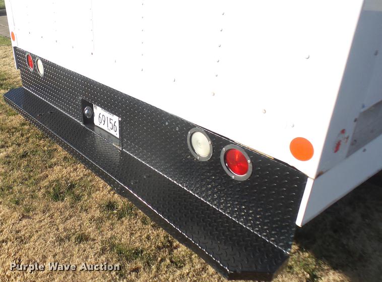 image for item DC1941 2006 Ford Econoline E450 box truck