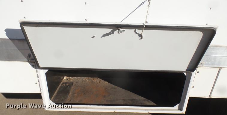 image for item DC1941 2006 Ford Econoline E450 box truck