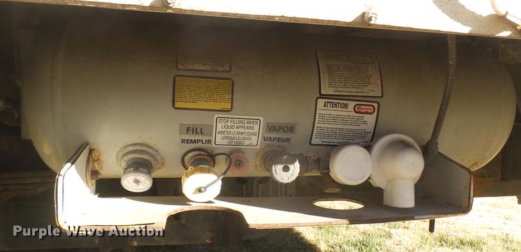 image for item DC1941 2006 Ford Econoline E450 box truck