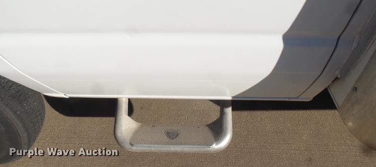 image for item DC1941 2006 Ford Econoline E450 box truck