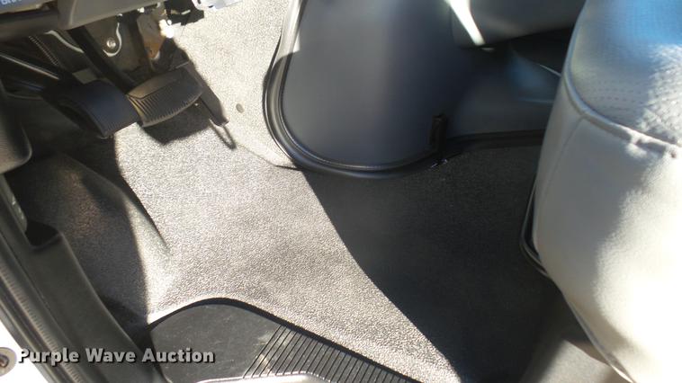 image for item DC1941 2006 Ford Econoline E450 box truck