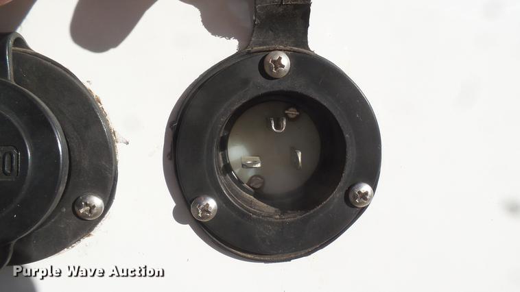 image for item DC1941 2006 Ford Econoline E450 box truck