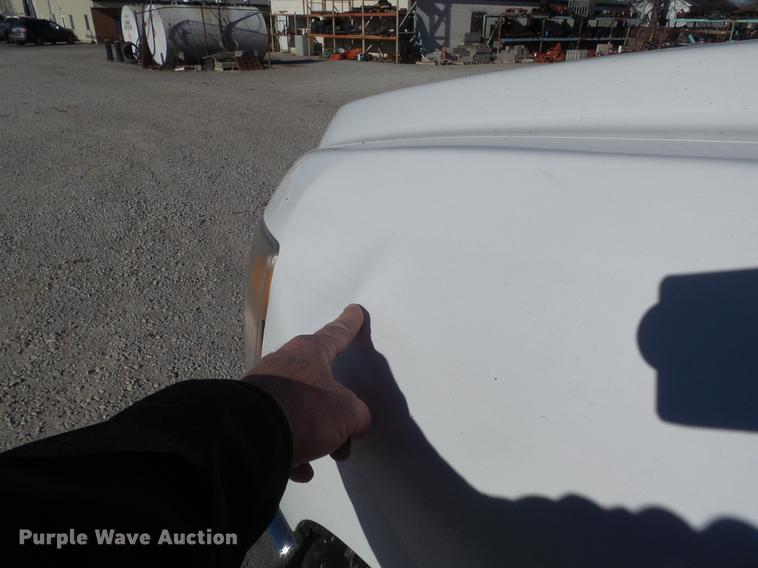 image for item DC7471 2007 Chevrolet 3500HD pickup truck