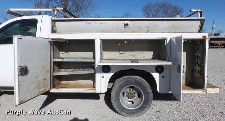 image for item DC7471 2007 Chevrolet 3500HD pickup truck