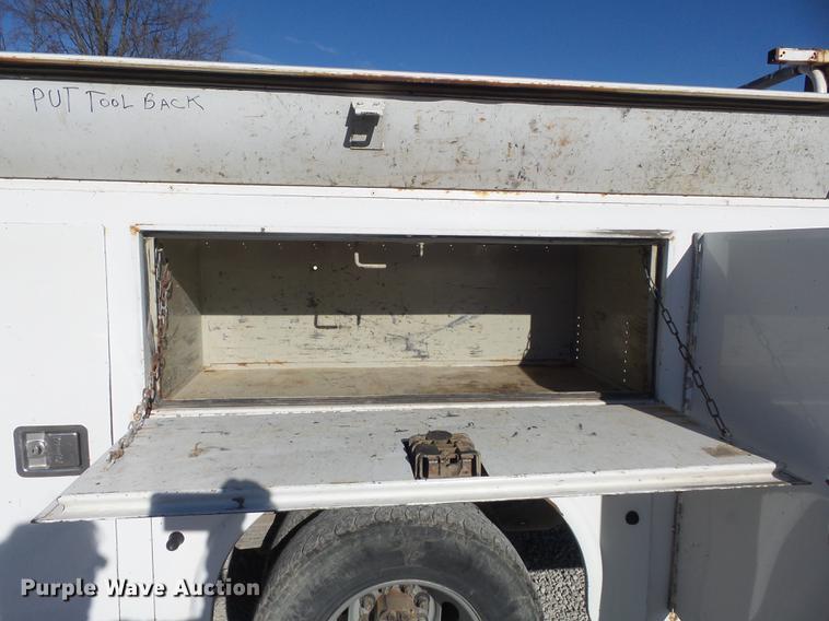 image for item DC7471 2007 Chevrolet 3500HD pickup truck